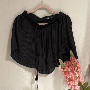Zara black shorts